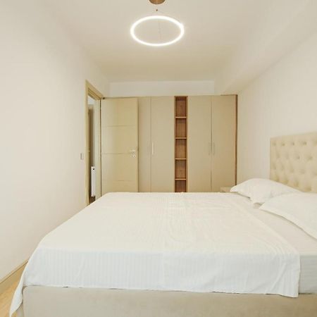 Himson-Beige Apartment 이아시 외부 사진